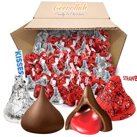 Hershey’s Kisses Chocolate Dipped Strawberry And Silver 1lb Pack Of Chocolate