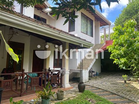 Luxurious House For Sale In Dehiwala Ikman