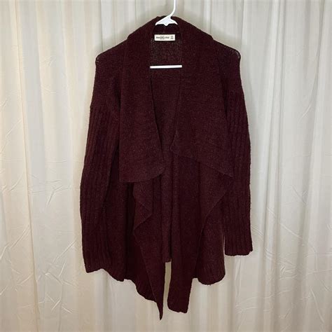 Abercrombie Fitch Men S Burgundy Cardigan Depop