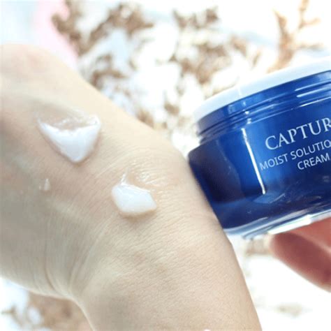 Mua Kem Dưỡng Ẩm AHC Capture Solution Prime Moist Cream 50ml giá ...