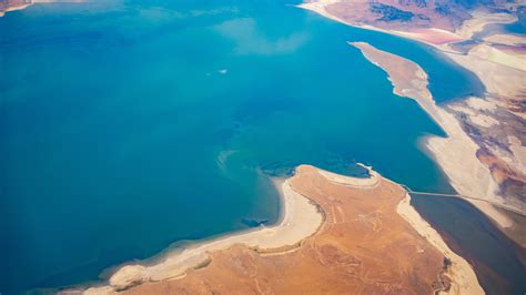 Why The Utahs Great Salt Lake Is In Danger Of Disappearing