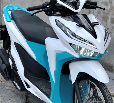 Mẫu xe Honda Vario sơn phối màu trắng xanh cực đẹp