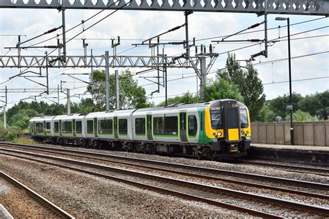 Lm 350267 Tamworth London Midland Class 350 Desiro No Flickr