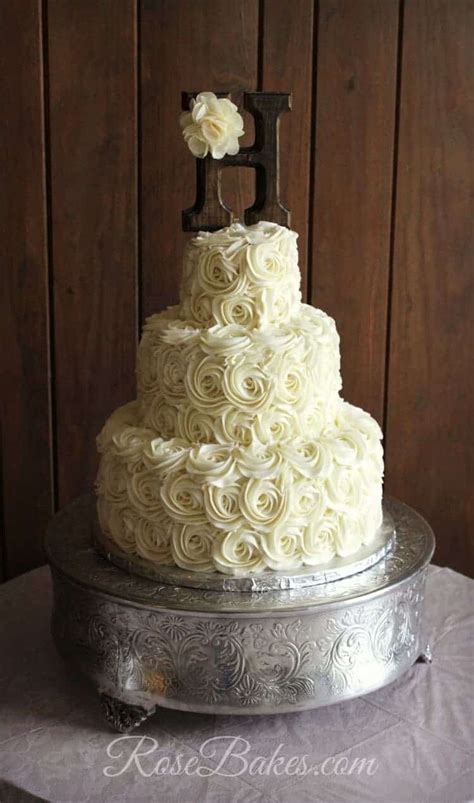 Rustic Buttercream Roses Wedding Cake