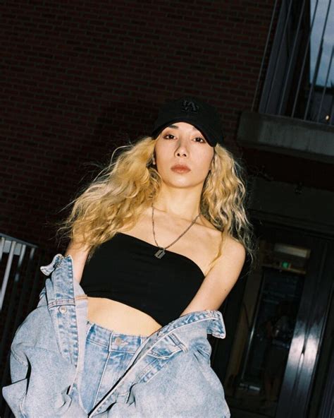 Hot Sexy Isabelle Bonacorsi Bikini Pics