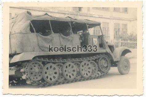 Foto Panzer Halbkette Der Luftwaffe Mit Staffel Wappen Kennung