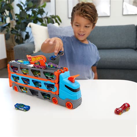 Машинка Хот вилс Автотрек Hot Wheels Грузовик игрушка для мальчиков Mattel Скоростная