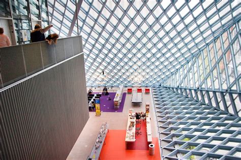 Futuristic Libraries Step Inside The Worlds 15 Most Forward Thinking