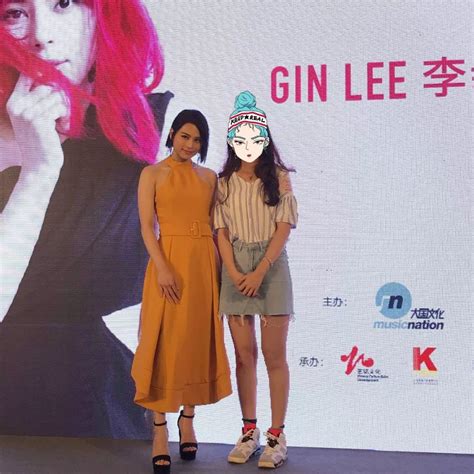 fans agagin lee