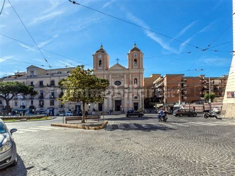 Vendita Appartamento Portici Bilocale In Via Universit Buono