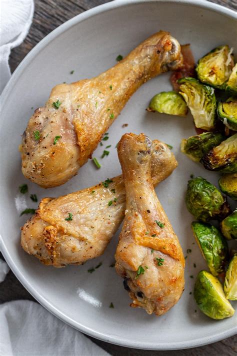 Air Fryer Chicken Legs (Crispy & Juicy) - Momsdish