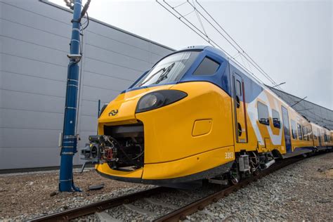 NS Launches New Speedy Intercity Train Chops Half An Hour Off A Trip