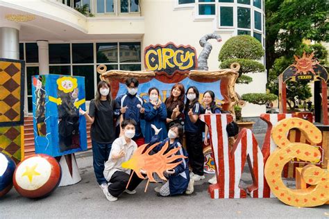 D N Trai Xinh G I P N N C Check In T I Photobooth Hot Nh T Tr Ng