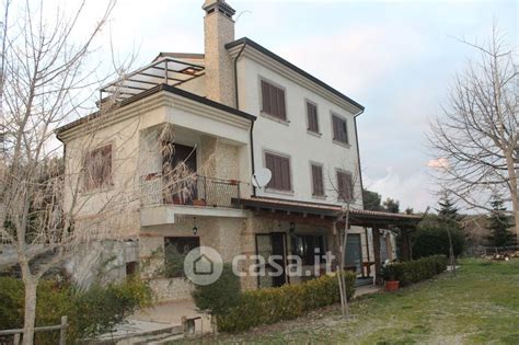 Case Con Giardino In Vendita A Petilia Policastro In Zona Pagliarelle