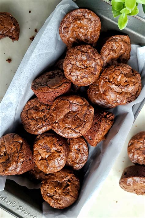 Chewy Brownie Bites Jessie Bakes Treats Recipe Chewy Brownies Brownie Bites Brownie