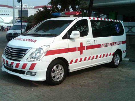 Karoseri Mobil Ambulance Hyundai H1 Starex Mobil Ambulance