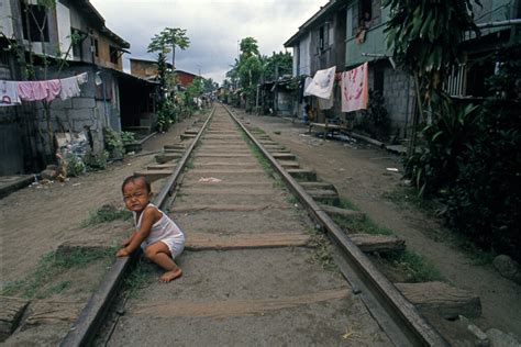 Davao Ciity, Mindanao Philippines, 1987 – ROBERT SEMENIUK