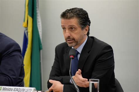 Ministro Do Meio Ambiente Diz Que Atua Para Coibir Desmatamento E