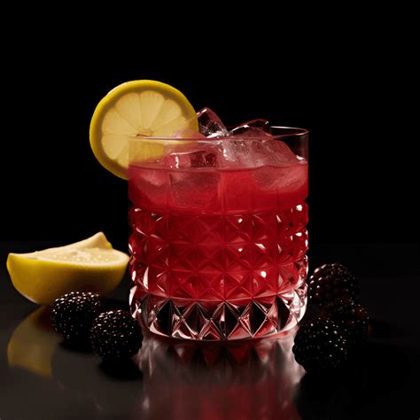 Bombay Bramble Cocktail Recipe How To Make The Perfect Bombay Bramble