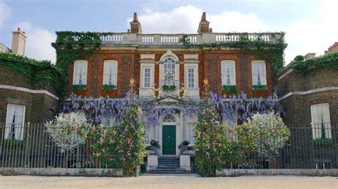 Vous pouvez visiter et louer les maisons de la série La Chronique des