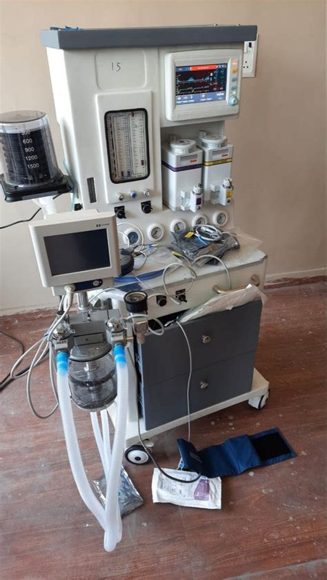 Mild Steel Anesthesia Machine Workstation For ICU Use At Rs 1110000 In