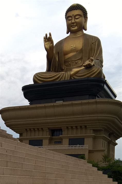 Buddha Memorial Center, Taiwan