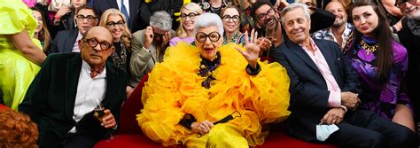 Addio Iris Apfel Eclettica E Centenaria Icona Della Moda Grazia It