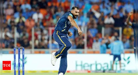 Mohammed Shami: WATCH: Sensational Shami claims four-wicket haul as DC ...