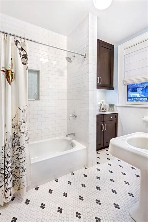 Inspiring Ways To Use Bathroom Tiles To Spruce Up Your Bathroom