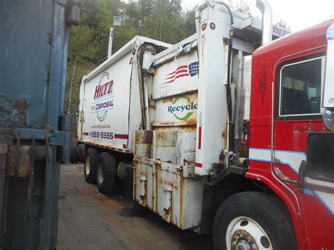 Hiltz Disposal Stand Up Drive Peterbilt 320 Dempster Recyc Flickr