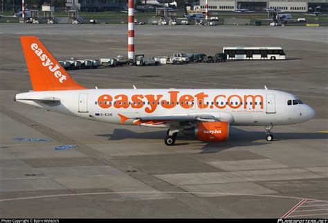 G EZIE easyJet Airbus A319 111 Photo by Björn Wylezich ID 205398