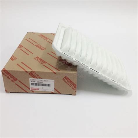 17801 0D060 AIR FILTER