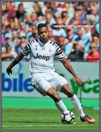 Alex Sandro 2016 17 Champions League Juventus