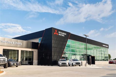 Lewisville Autoplex Mitsubishi First To Complete New Global Dealership Design In The U.S. | Conceptc