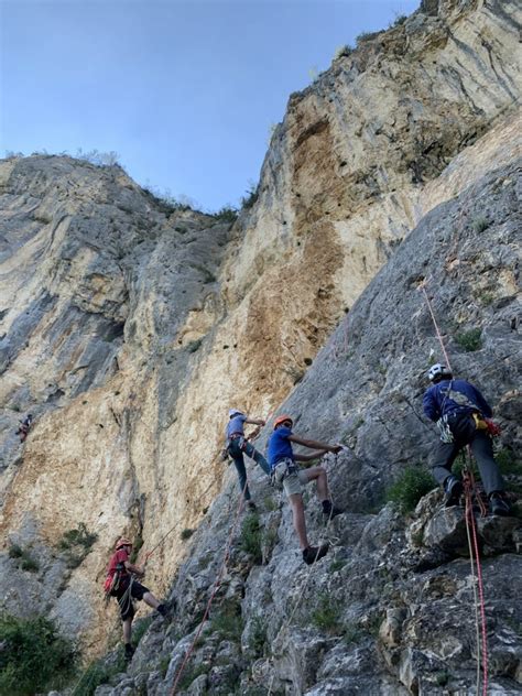 Stage Techniques De Bases Grandes Voies En Escalade Dans Le