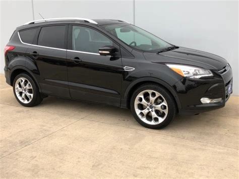 Pre Owned 2015 Ford Escape FWD 4dr Titanium Sport Utility In Savoy