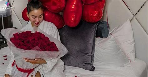 4 hot girl được chồng đại gia chiều hết mực Tặng quà chuẩn nhà giàu còn chiều mọi sở thích