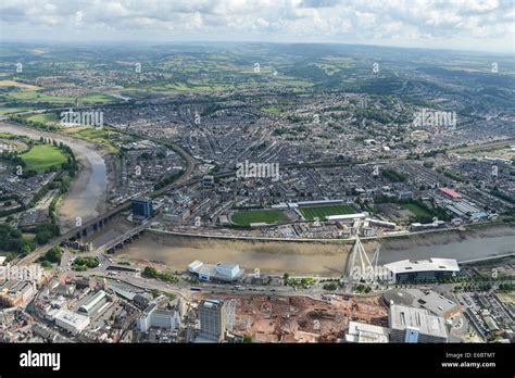 The river usk wales hi-res stock photography and images - Alamy