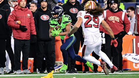 Tyler Lockett Breaks Finger In Seahawks Week 15 Loss To 49ers Bryan