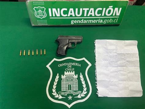 Gendarmes incautan pistola y municiones lanzadas a la cárcel de Los