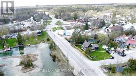 For sale: 8272 RAMA ROAD, Ramara, Ontario L0K2B0 - S8025506 | REALTOR.ca