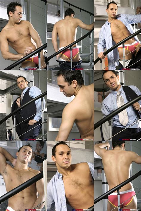 UK Naked Men Hot British Guys Posing Nude And Horny