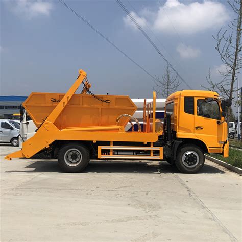 4X2 Dongfeng 170HP 6 Tons Special Garbage Trucks Ground Type Swing Arm