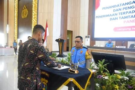 Kapolda Lampung Pimpin Penandatanganan Pakta Integritas Penerimaan