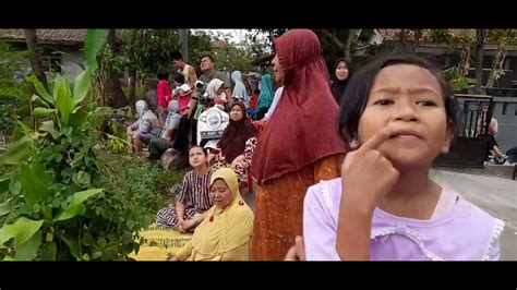 Reaksi Ibu Ibu Saat Nonton Festival Layang Layang Youtube