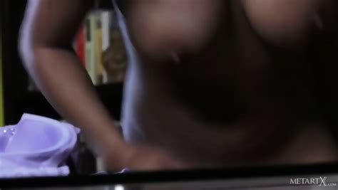 Smoking Hot Ebony Babe