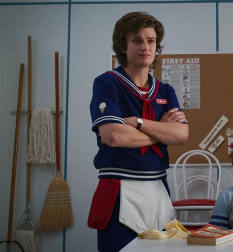 Steve Harrington From Stranger Things Best Pop Culture Halloween Costume Ideas 2019 Popsugar