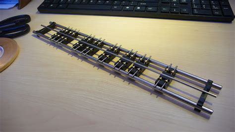 Refurbishing a Gaugemaster Model LT rolling road unit | Model Railway Forum