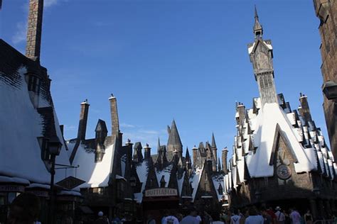 Hogsmeade | It looked very cold. It was not. | ktbuffy | Flickr