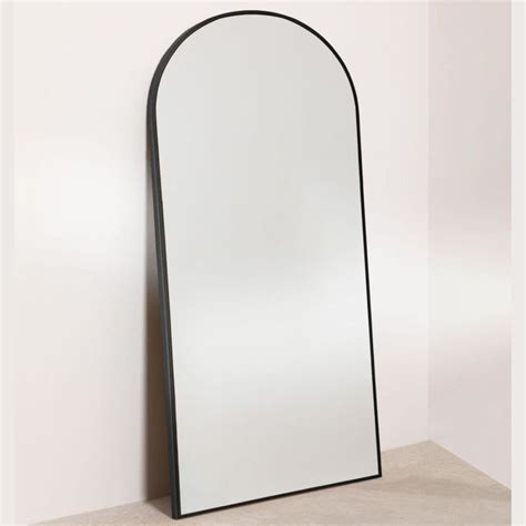 Espelho Oval De Base Reta Arco Moldura Em Metal 170 X 70 Cm Cores